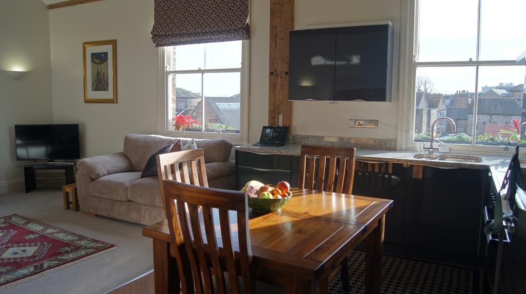 Apartment 14 Hunter House York